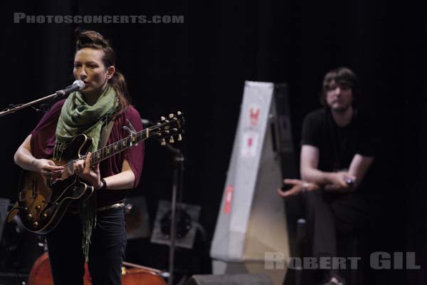 MY BRIGHTEST DIAMOND - 2008-10-07 - PARIS - La Cigale - Shara Worden